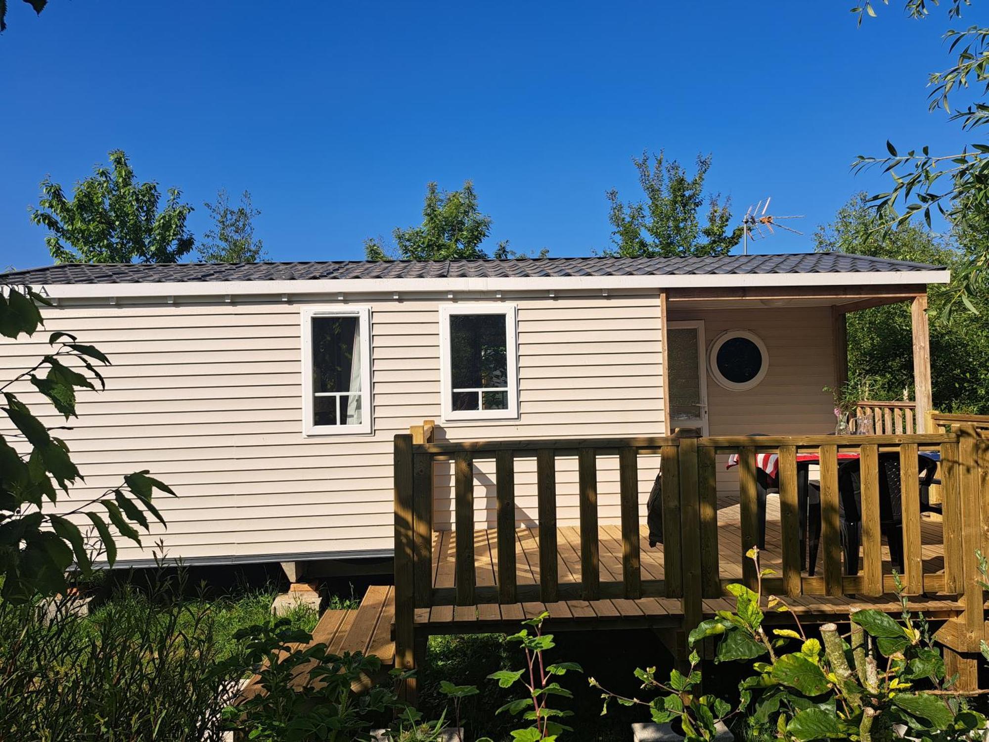 Camping Sainte Mere Eglise Eksteriør billede
