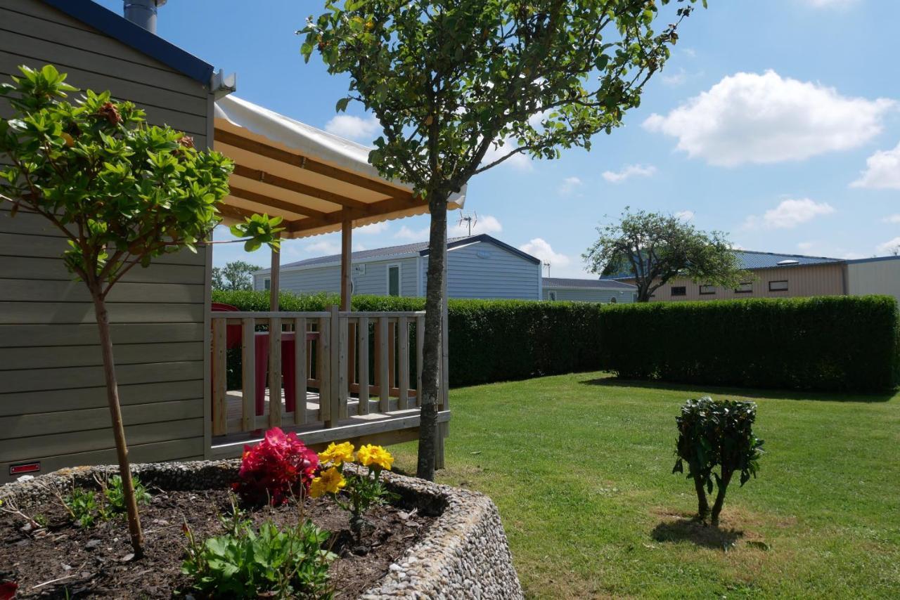 Camping Sainte Mere Eglise Eksteriør billede